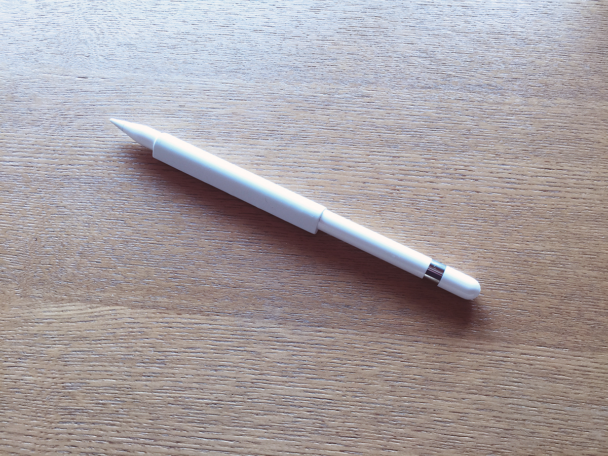 Apple Pencilに磁石付きグリップを付ける